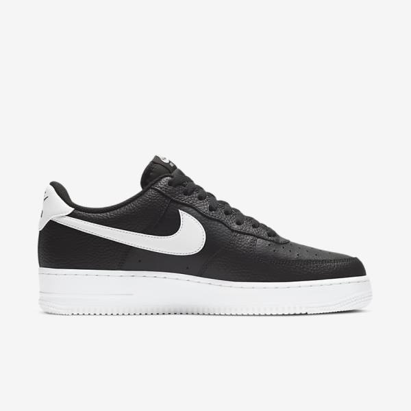 Nike Air Force 1 07 Miesten Tennarit Mustat Valkoinen | NK326JVZ