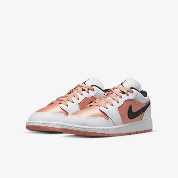 Nike Air Jordan 1 Low Older Lasten Tennarit Valkoinen Mustat | NK608WEC