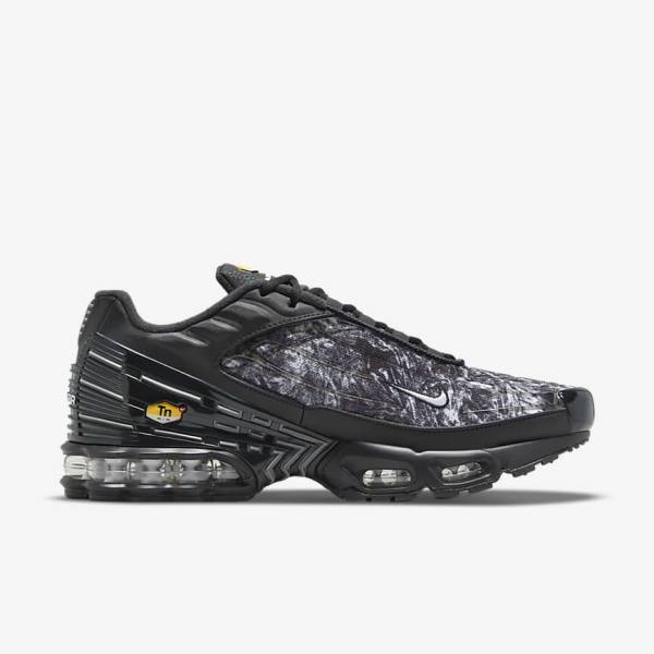 Nike Air Max Plus 3 Miesten Tennarit Mustat Tummanharmaat Valkoinen | NK143UTD