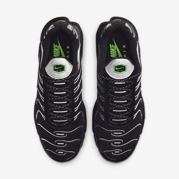 Nike Air Max Plus Miesten Tennarit Mustat Vihreä Metal Hopea Mustat | NK716KDS