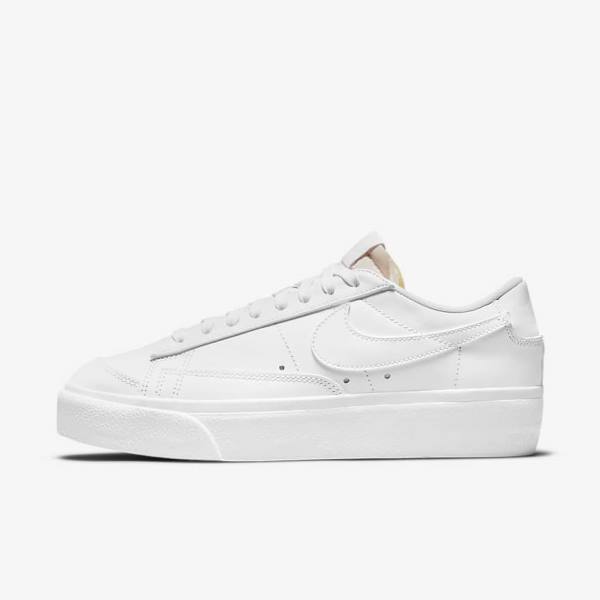 Nike Blazer Low Platform Naisten Tennarit Valkoinen | NK679ZUS