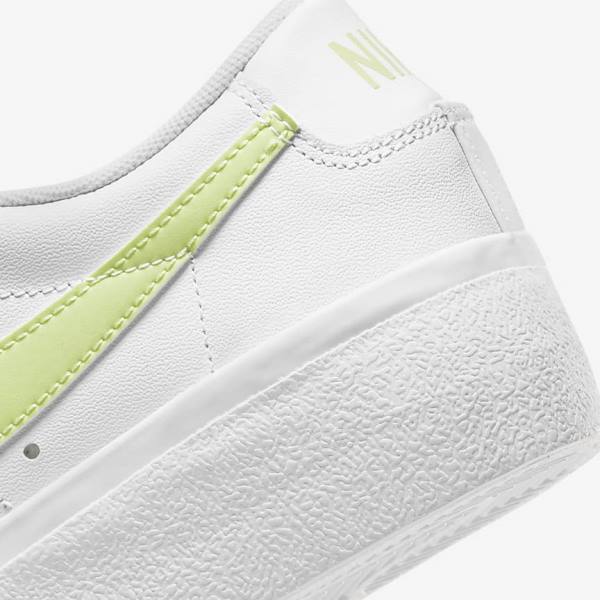 Nike Blazer Low Platform Naisten Tennarit Valkoinen Mustat Vaaleansitruuna | NK745PHW