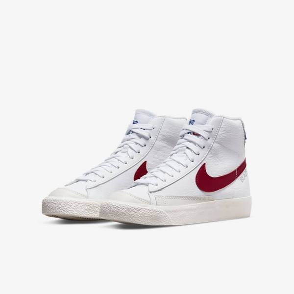 Nike Blazer Mid 77 Older Lasten Tennarit Valkoinen Vaaleanharmaat Punainen | NK625KEN