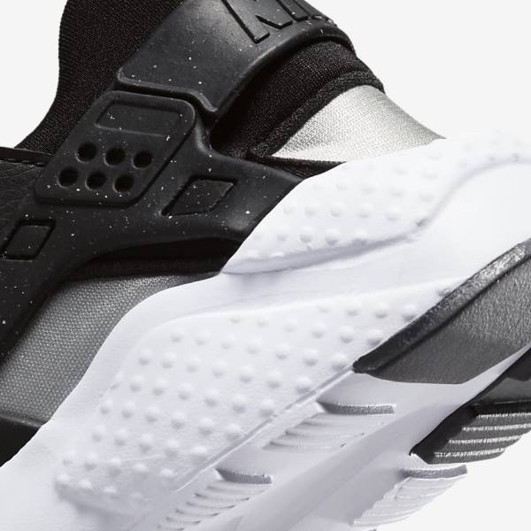 Nike Huarache Run Older Lasten Juoksukengät Mustat Harmaat Valkoinen Punainen | NK980AFS