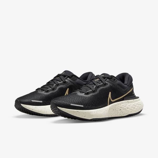 Nike ZoomX Invincible Run Flyknit Maantie Naisten Juoksukengät Mustat Metal Kultaiset | NK506ULE